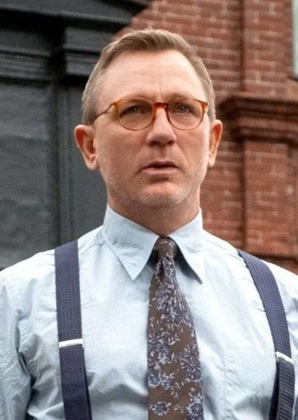Daniel Craig