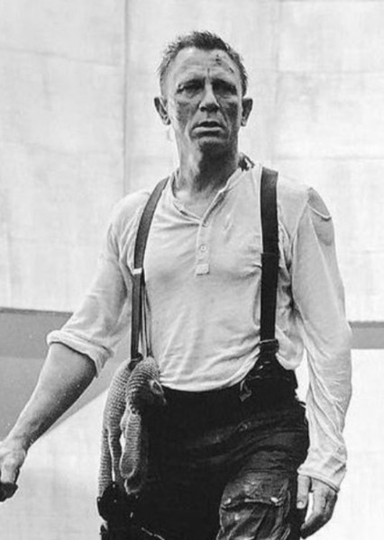 Daniel Craig photo
