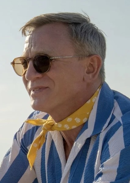 Daniel Craig photo