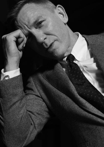 Daniel Craig