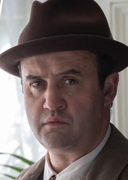 Daniel Mays photo