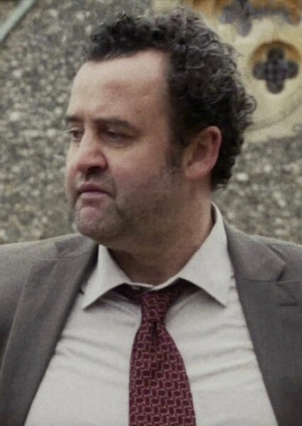 Daniel Mays photo