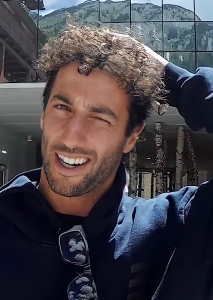 Daniel Ricciardo photo