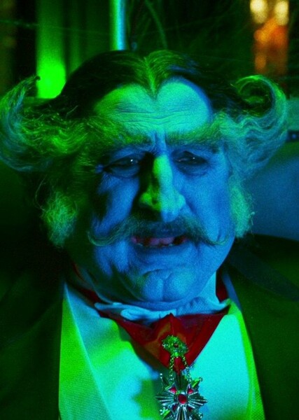 Daniel Roebuck photo