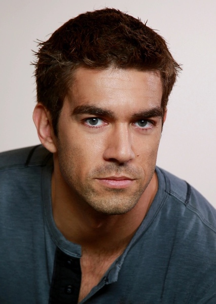 Daniel Stevens photo