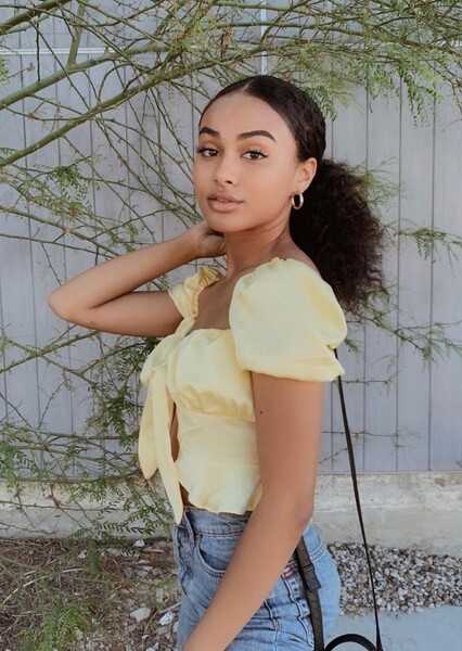 Daniella Perkins photo
