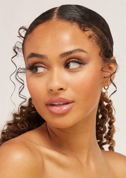 Daniella Taylor photo