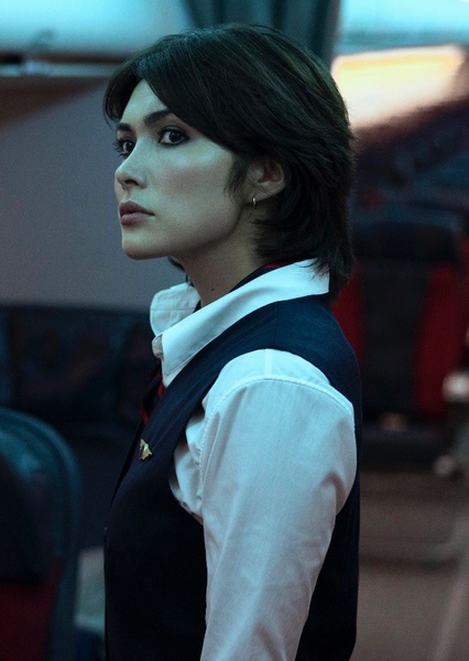 Daniella Pineda
