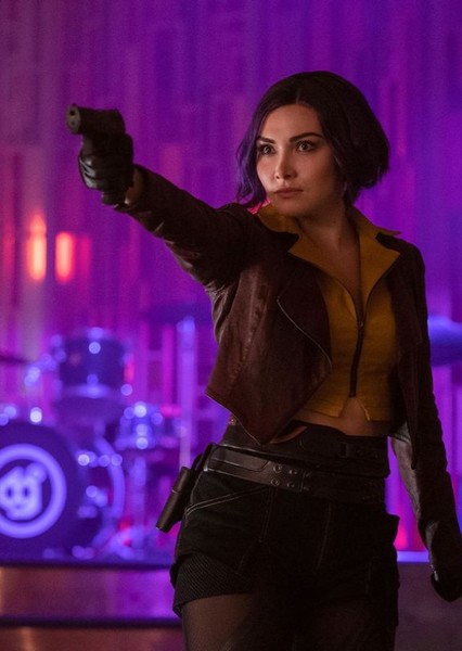 Daniella Pineda
