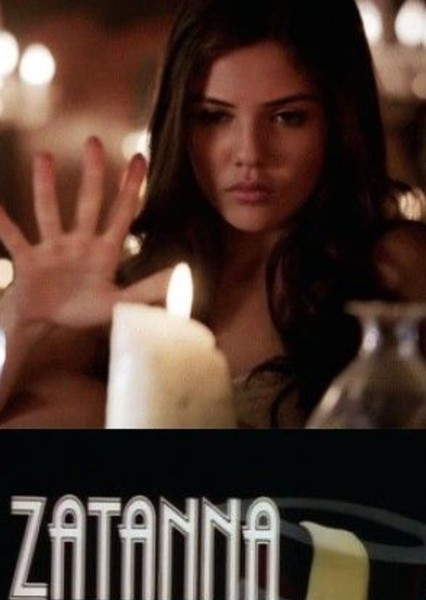 Danielle Campbell photo