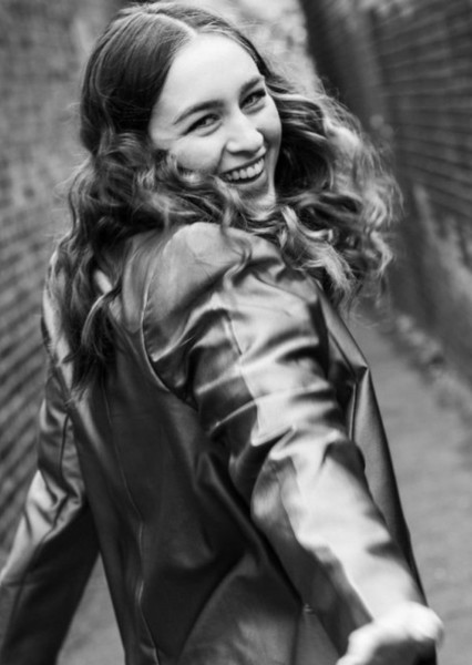 Danielle Galligan photo