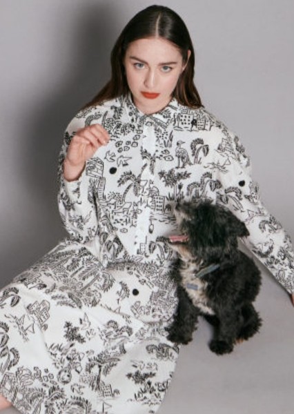 Danielle Galligan photo