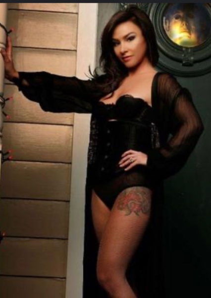 Danielle Harris photo