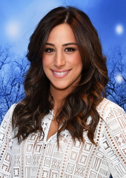 Danielle Jonas photo