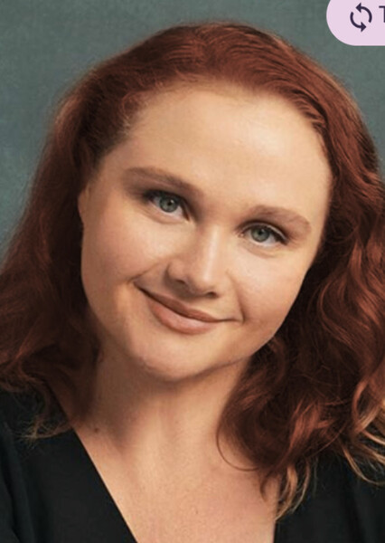 Danielle Macdonald photo