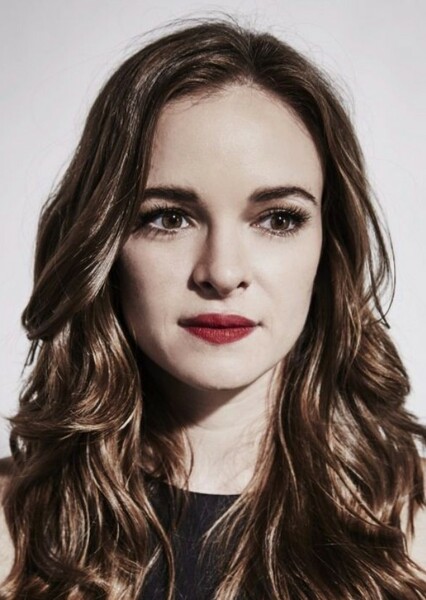 Danielle Panabaker photo