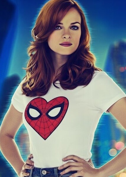 Danielle Panabaker photo