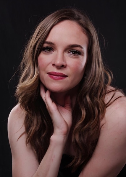 Danielle Panabaker photo