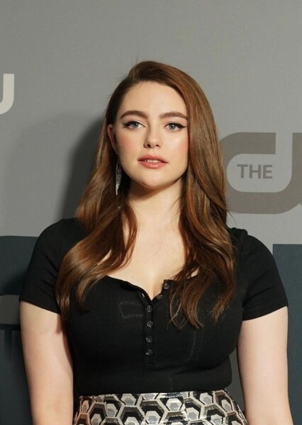 Danielle Rose Russell photo