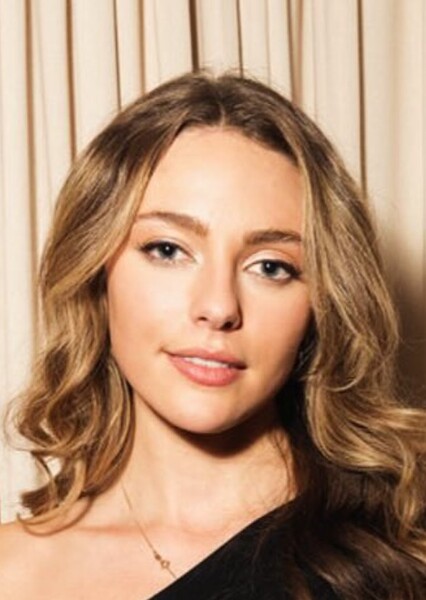 Danielle Rose Russell photo