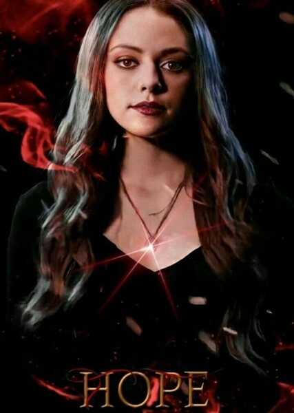 Danielle Rose Russell photo