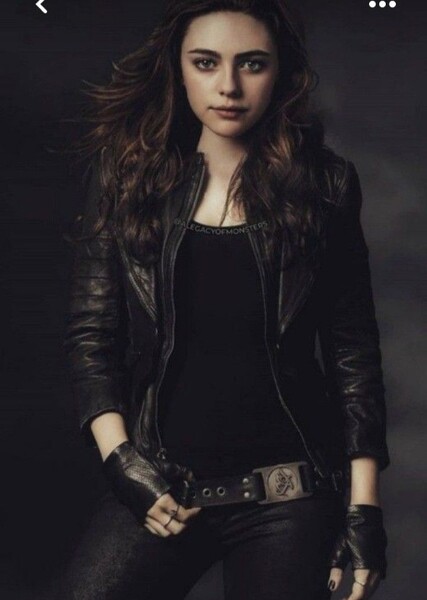 Danielle Rose Russell photo