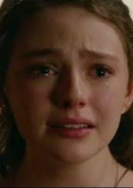 Danielle Rose Russell photo