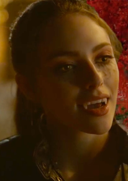 Danielle Rose Russell photo