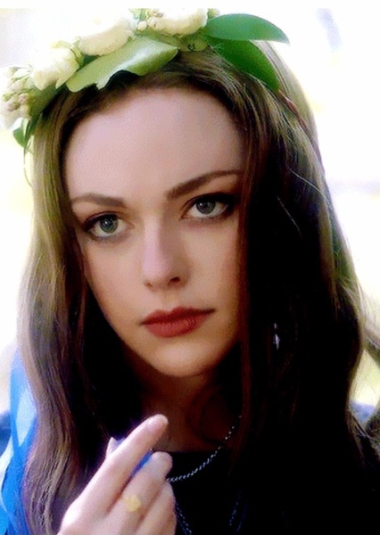 Danielle Rose Russell