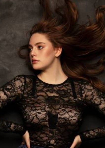 Danielle Rose Russell photo
