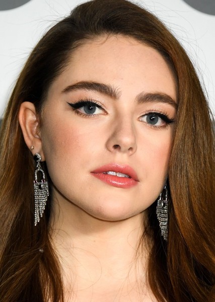 Danielle Rose Russell photo