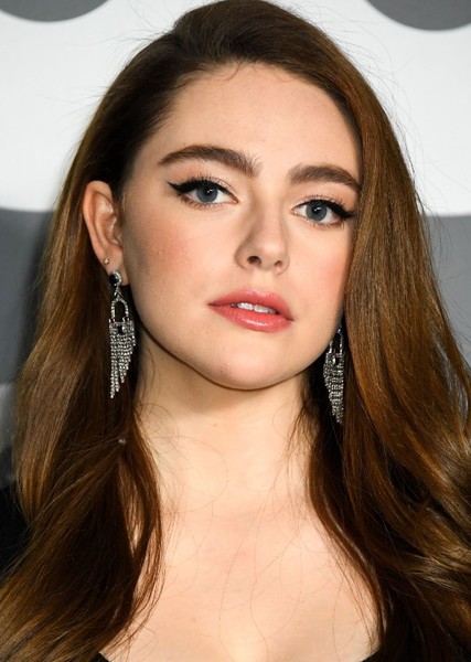 Danielle Rose Russell photo