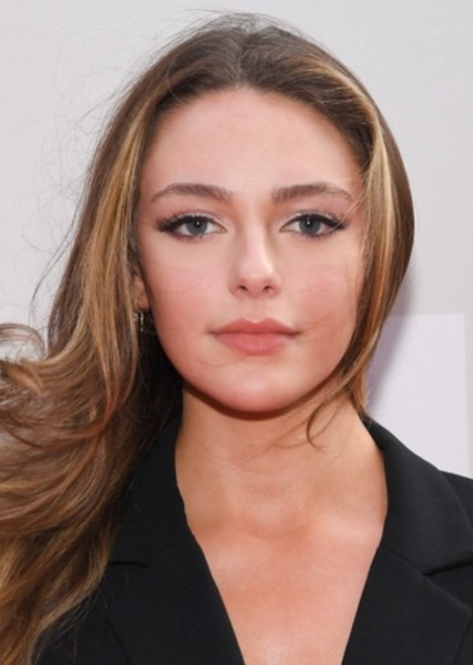 Danielle Rose Russell photo