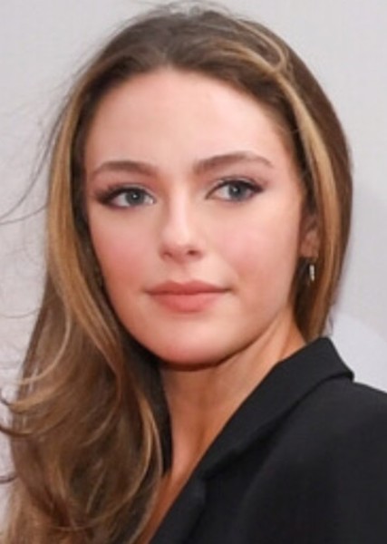 Danielle Rose Russell