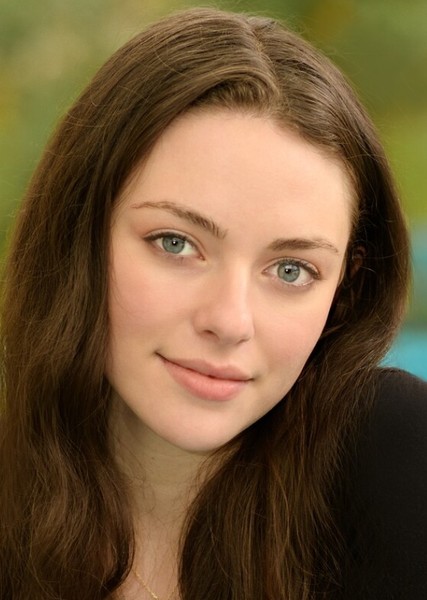 Danielle Rose Russell photo