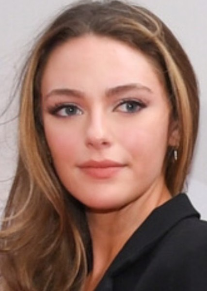 Danielle Rose Russell photo