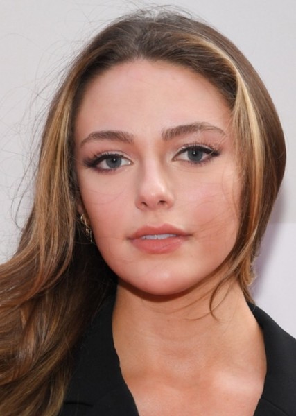 Danielle Rose Russell photo
