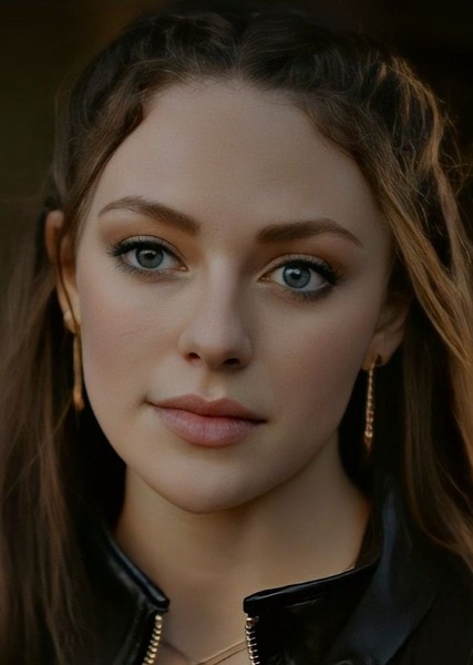 Danielle Rose Russell