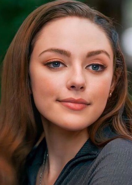 Danielle Rose Russell photo