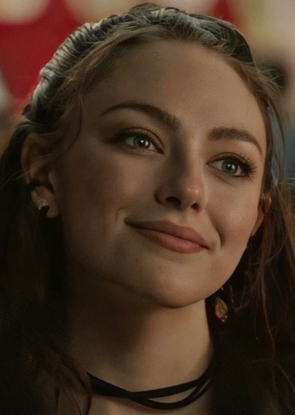 Danielle Rose Russell photo