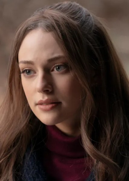 Danielle Rose Russell photo