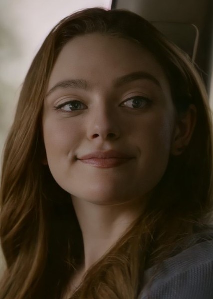 Danielle Rose Russell photo