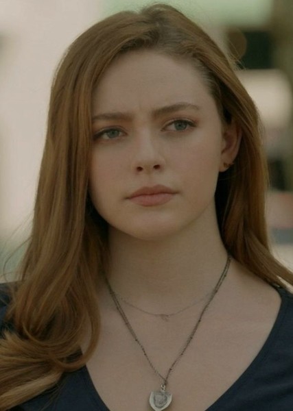 Danielle Rose Russell photo