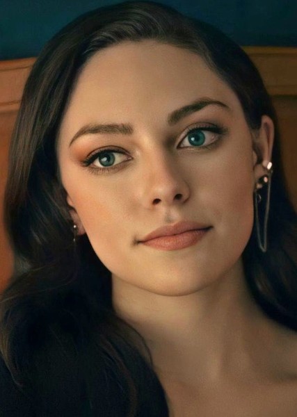 Danielle Rose Russell photo