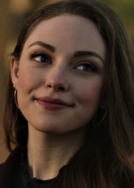 Danielle Rose Russell photo