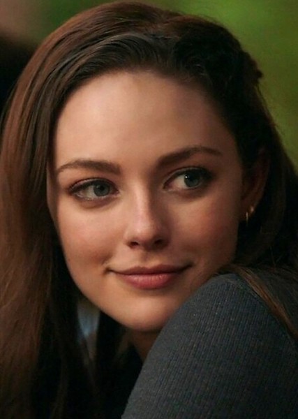 Danielle Rose Russell photo