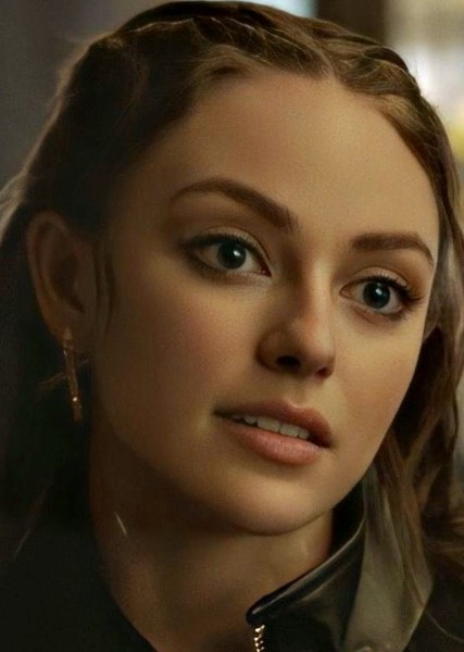 Danielle Rose Russell photo