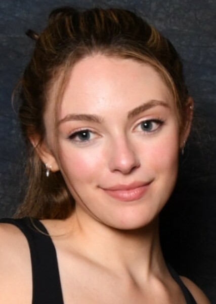Danielle Rose Russell photo