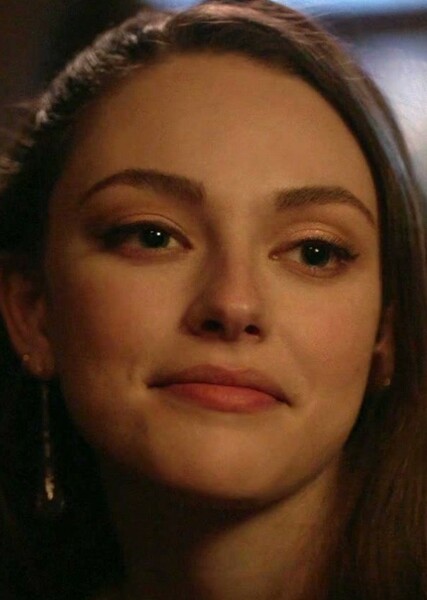 Danielle Rose Russell photo
