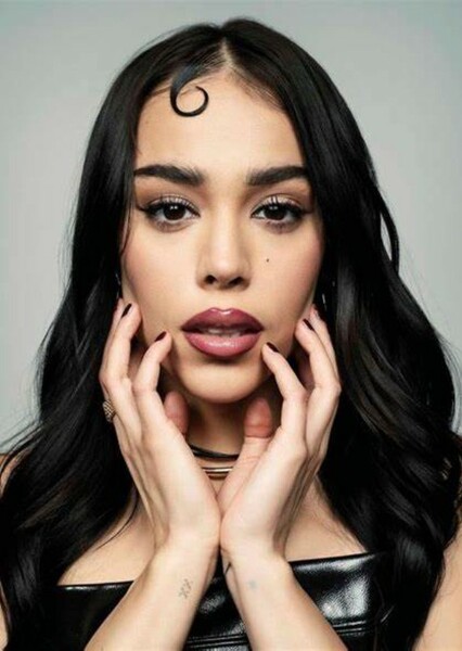 Danna Paola photo